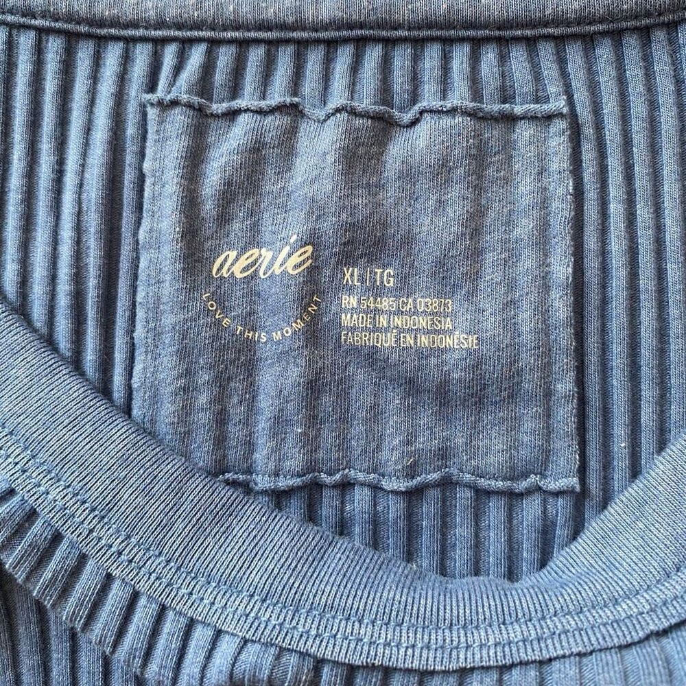 Aerie Blue Ribbed Long Sleeve Crewneck Fitted Top Size XL - Picture 4 of 5